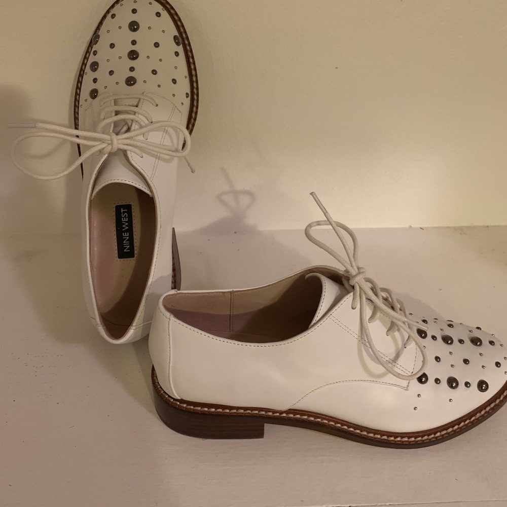 NINE WEST Women's Contessa Leather Oxford
